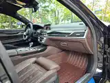 Photo 10 - BMW 7 Series