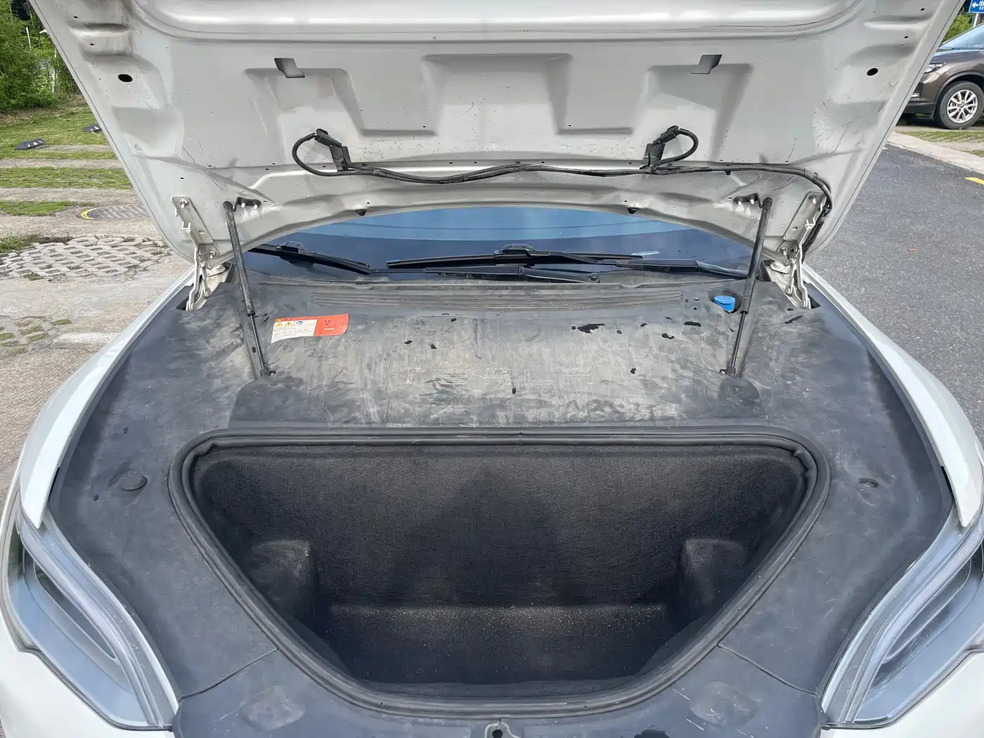 Tesla Model S 2019 2017 Model S 75D Standard Range