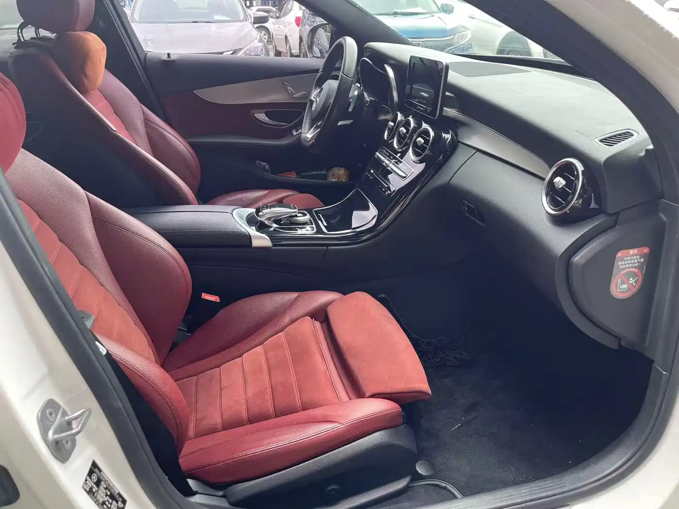 Mercedes-Benz C-Class 2017 Facelift C 200 Sport Edition фото 7