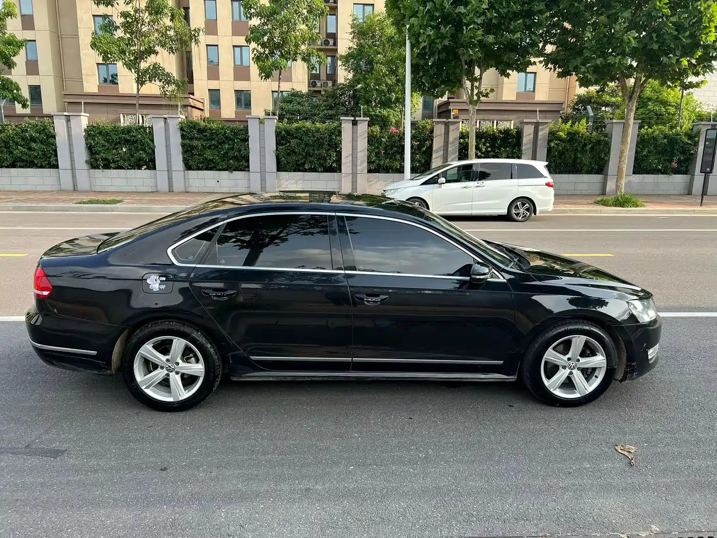 Volkswagen Passat 2011 1.8TSI DSG Honor Edition фото 14