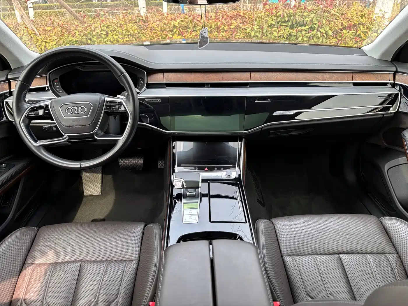Audi A8 2019 Plus A8L 55 TFSI quattro Luxury фото 9
