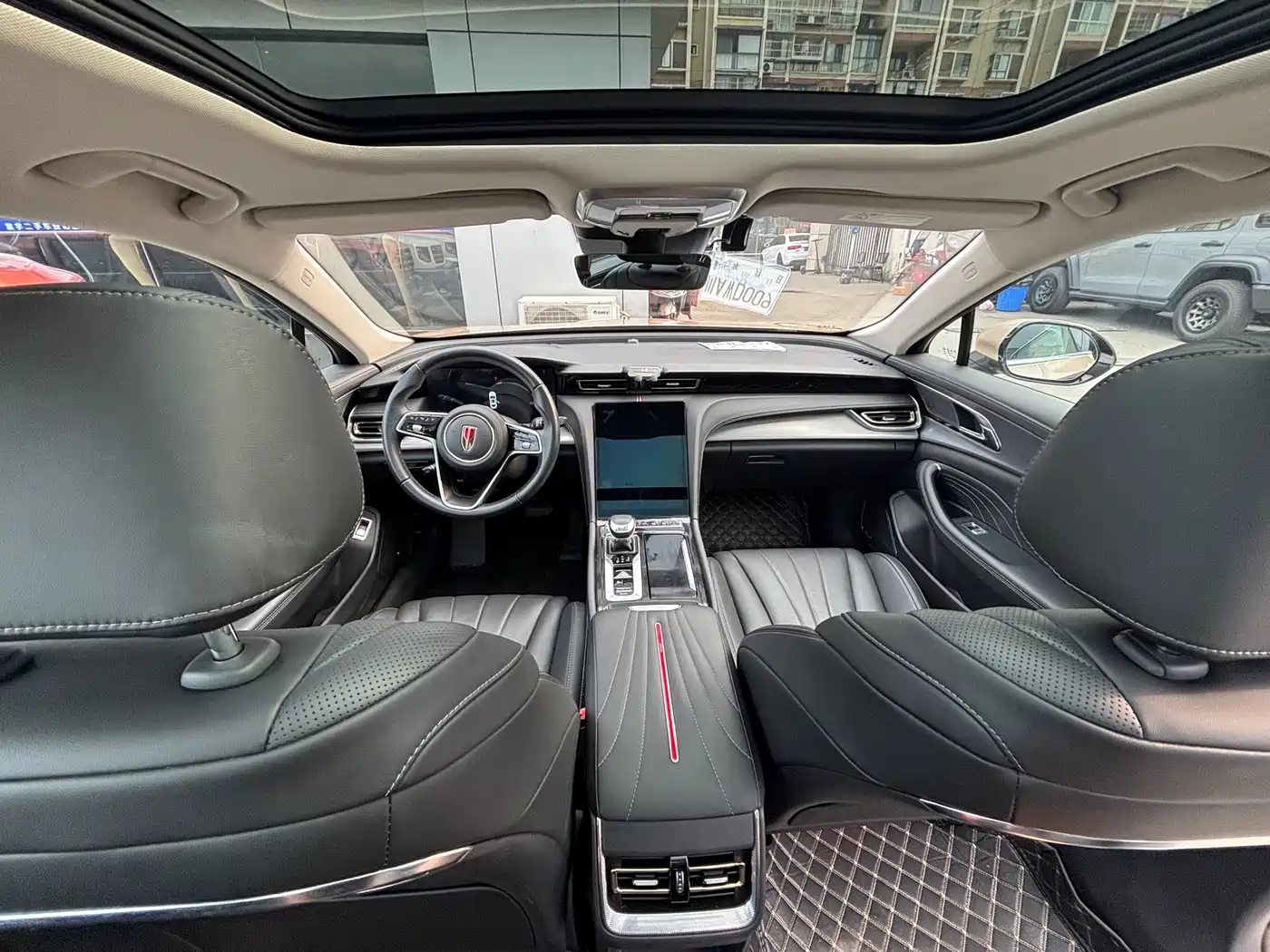 Hongqi H5 2024 2.0T Automatic Smart Connect Flag Smooth Edition фото 9