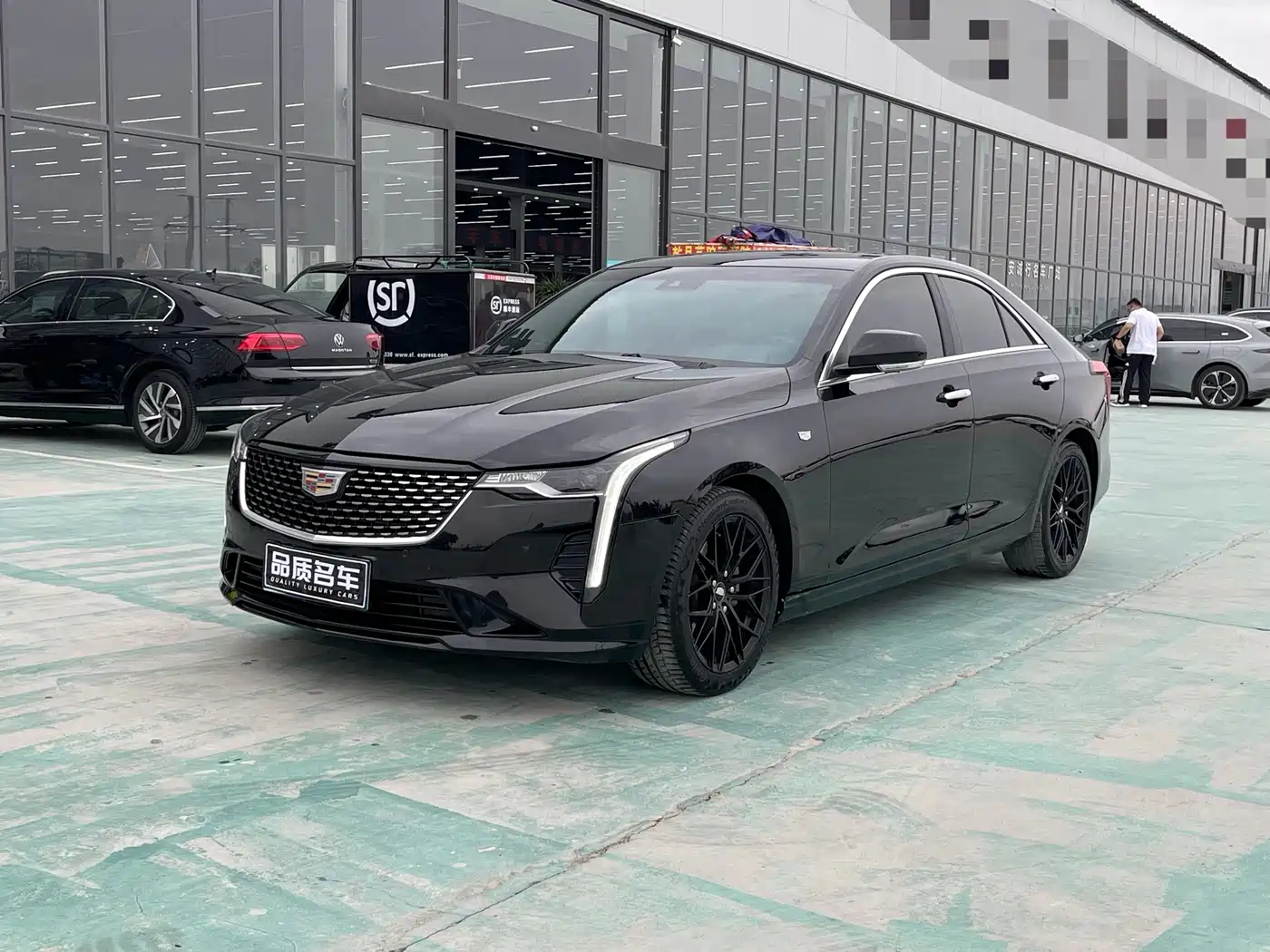 CADILLAC CT4