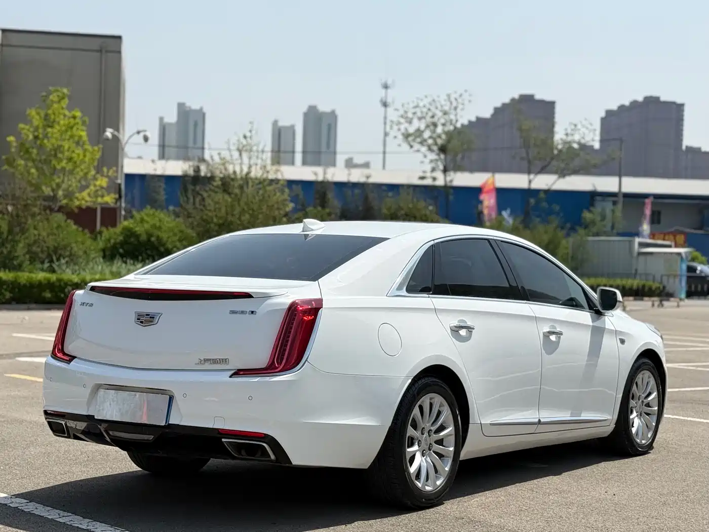 CADILLAC XTS