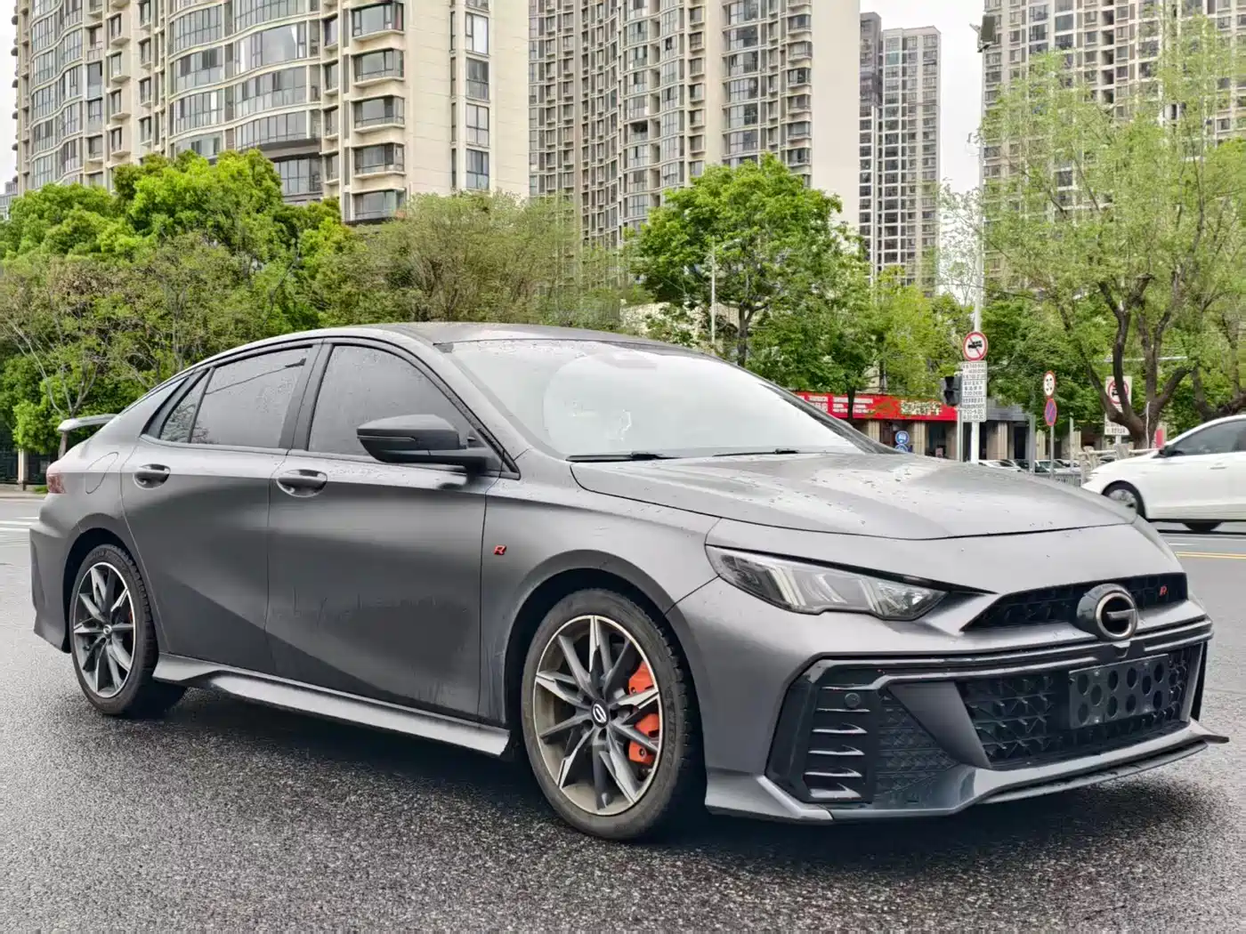 GAC Trumpchi Trumpchi Emkoo 2023 400T Automatic R PRO фото 3