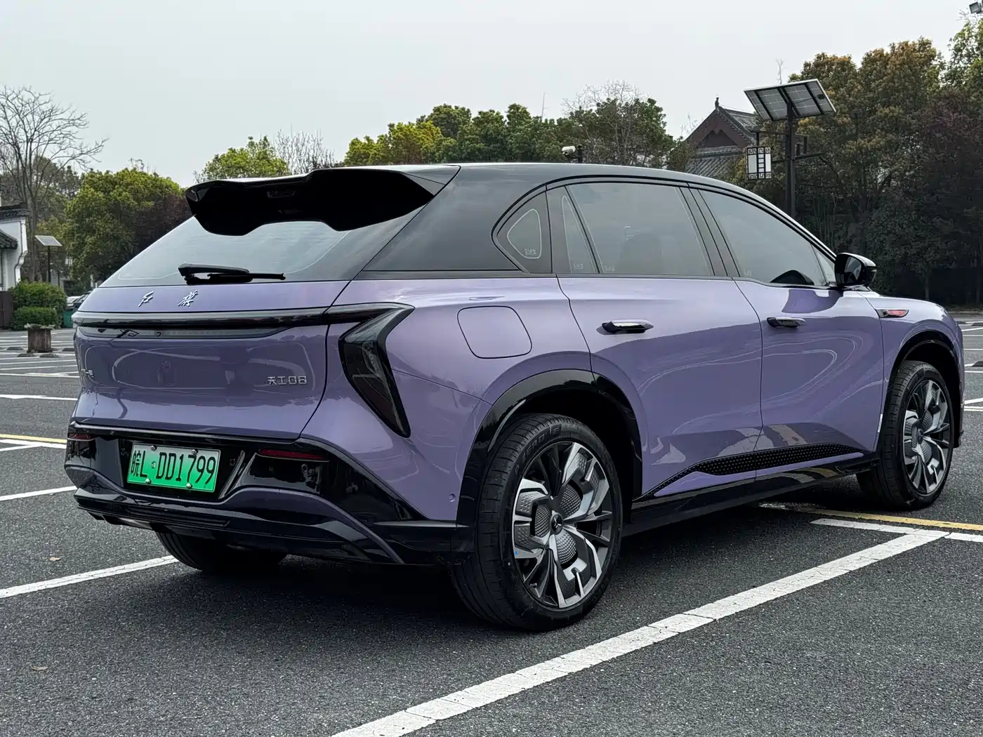 Hongqi HONGQI TIANGONG 08