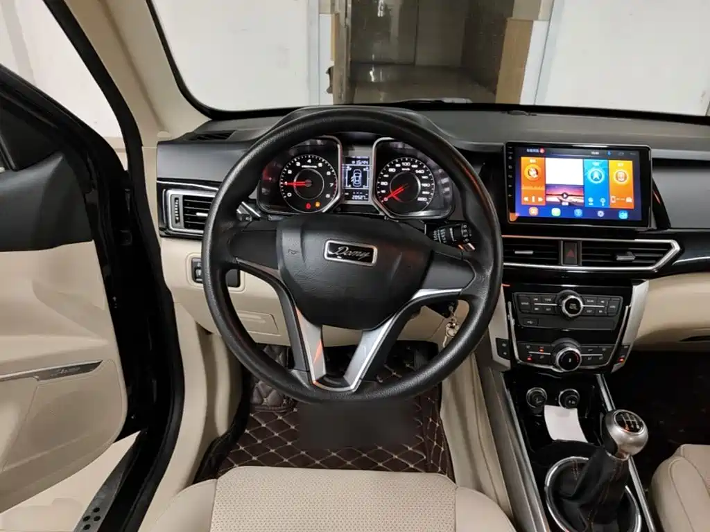 Фото 11 - Zotye Damai X5