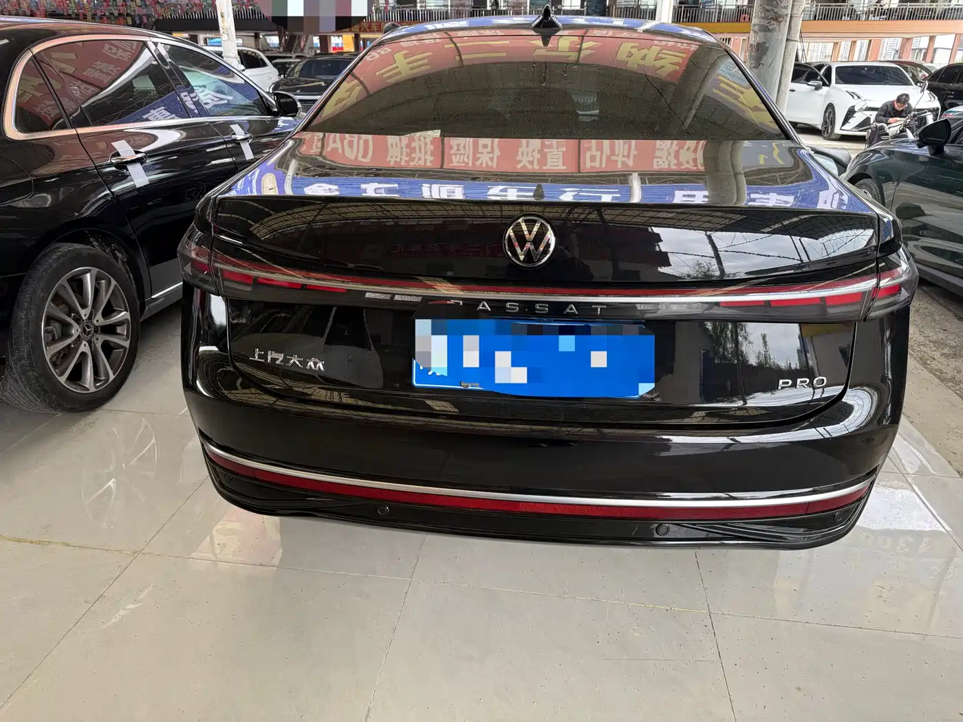 Volkswagen Passat 2025 Pro 380TSI Dragon Fortune Edition фото 9