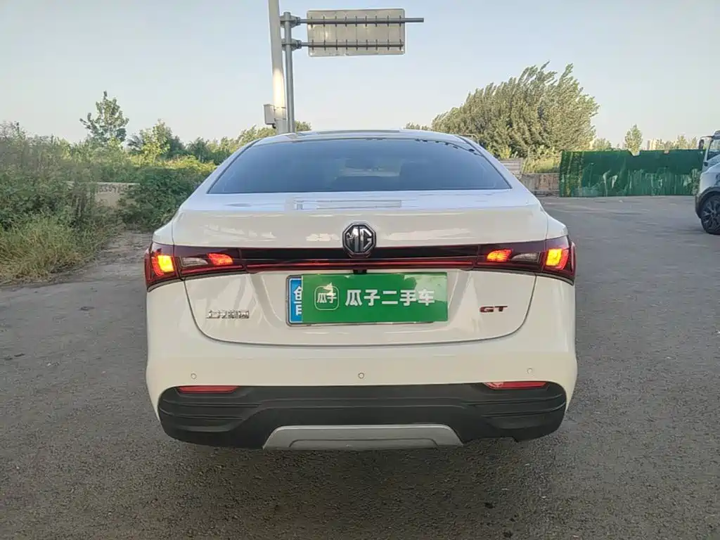MG GT 2016 2016 Model 1.5L Automatic Premium Luxury Edition