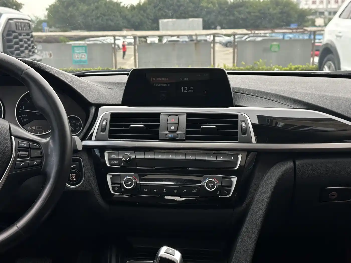 BMW 3 Series 2018 320Li Fashion Style фото 16