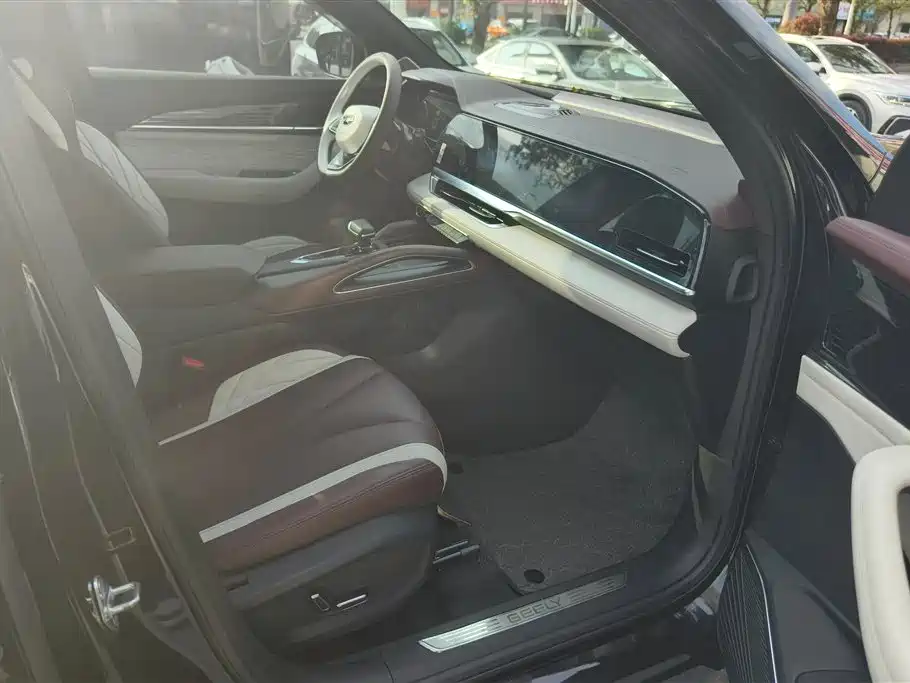 GEELY AUTOMOBILE XINGYUE L