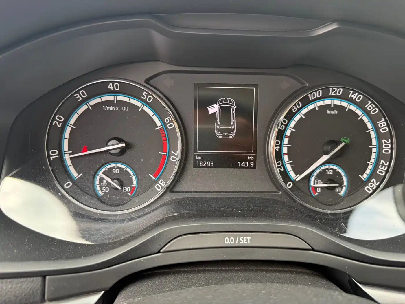 Škoda Karoq 2020 TSI280 Smart Luxury Edition China VI фото 14