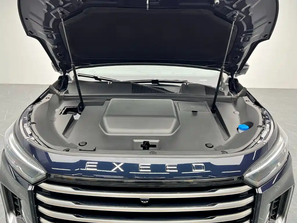 Exeed Landmark C-DM 2025 2025 180 Ultra Long Range AWD (6-Seater)
