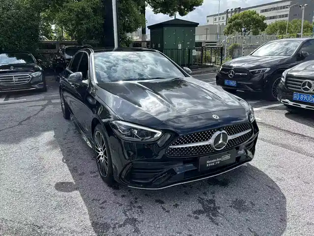 Mercedes-Benz C-Class 2025 C 260 L Sport Edition — фото 3