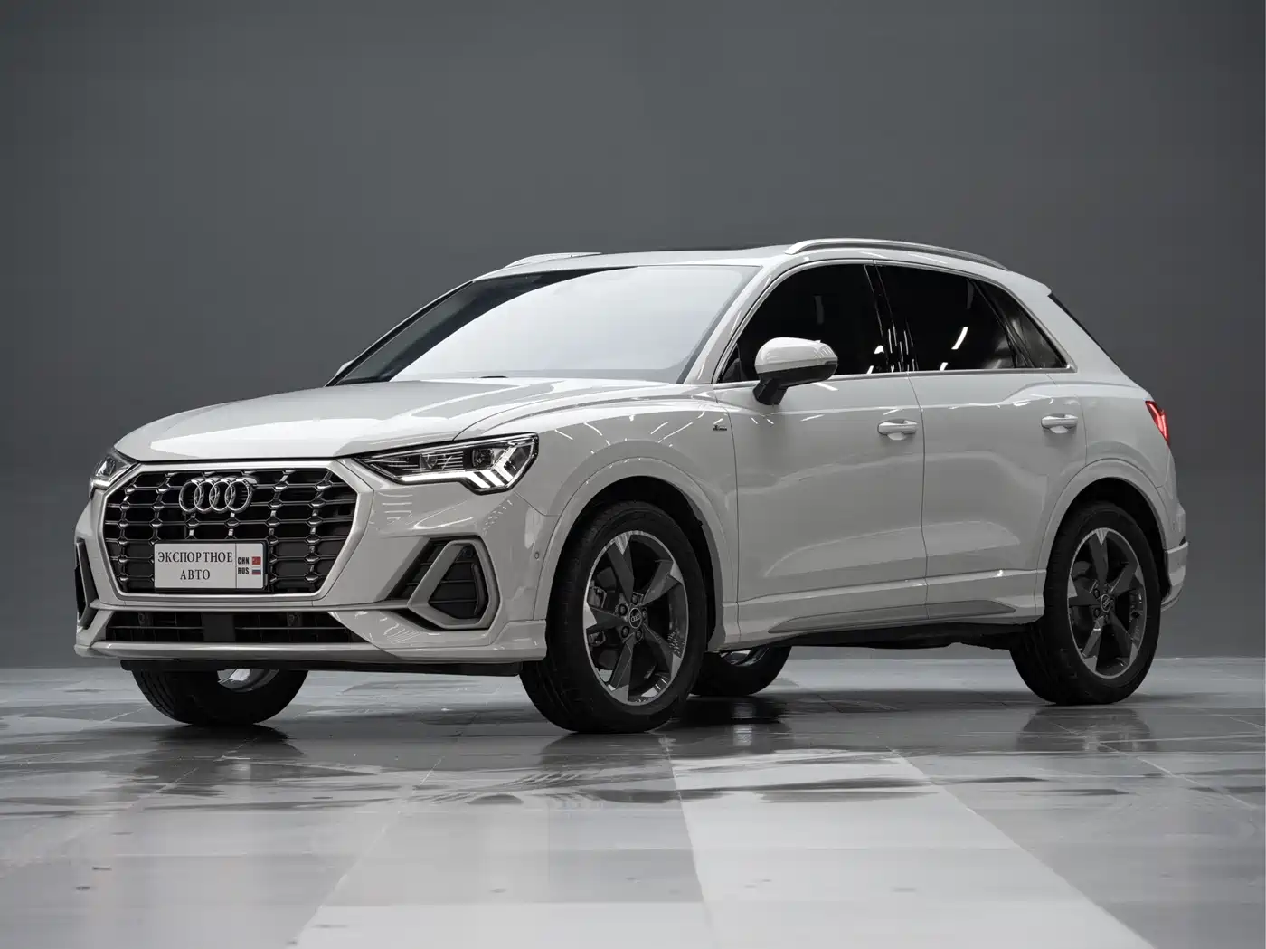 Audi Q3 2023 35 TFSI Fashion Dynamic (1.4T)
