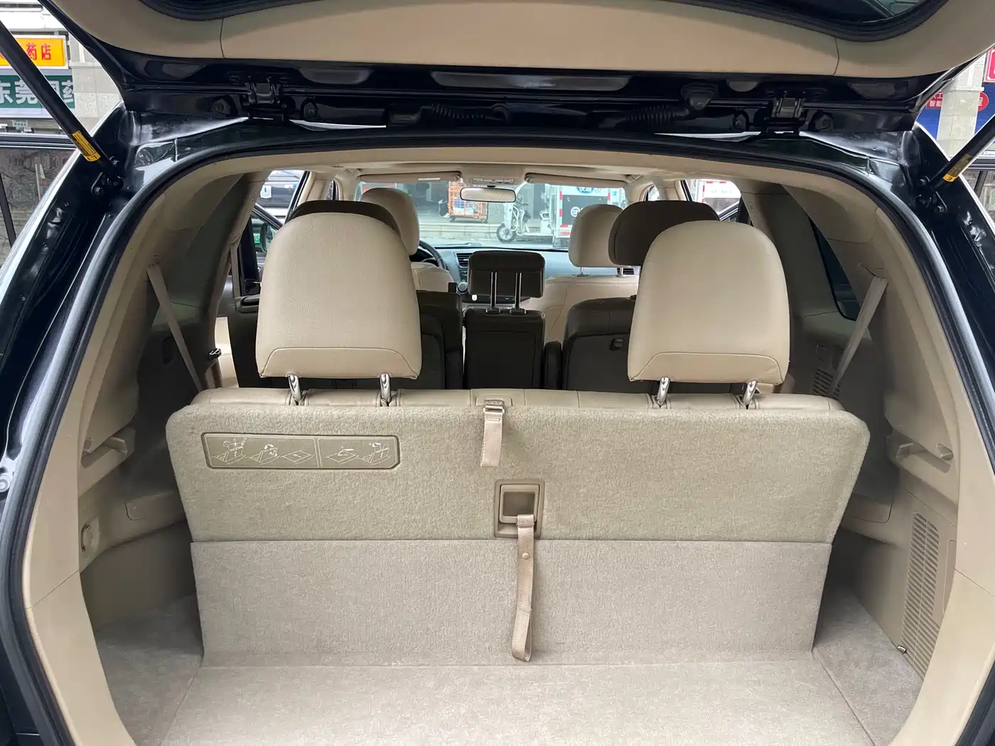 Toyota Highlander 2009 2.7L 2WD 7-seater Luxury Edition фото 13