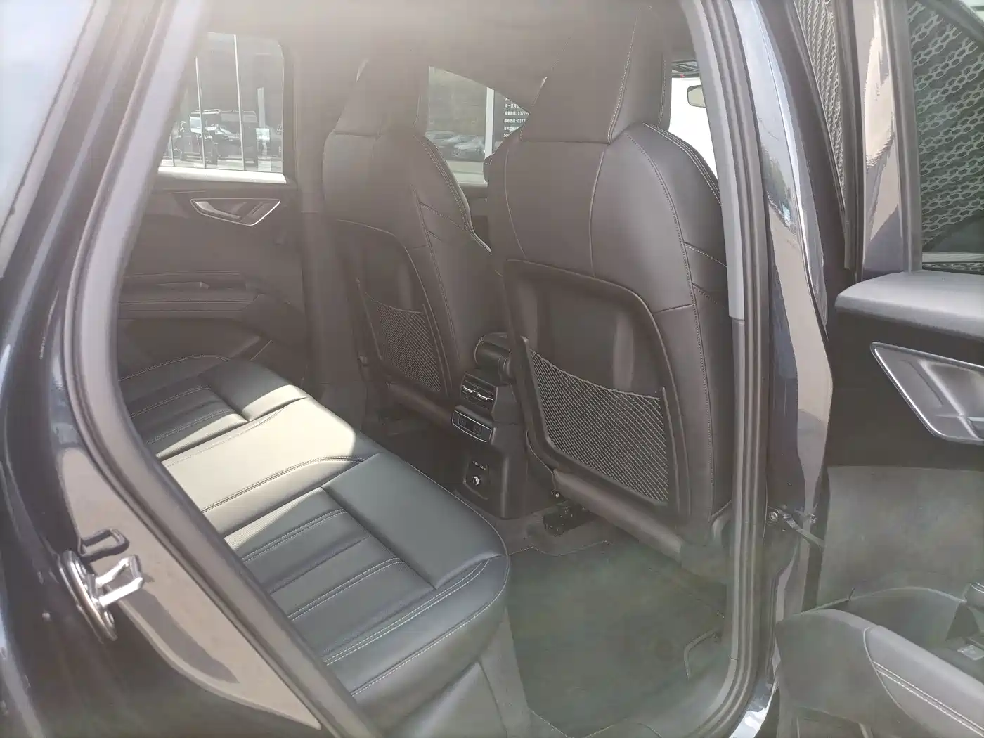 Audi Q4 e-tron 2025 2024 40 e-tron Creation Edition