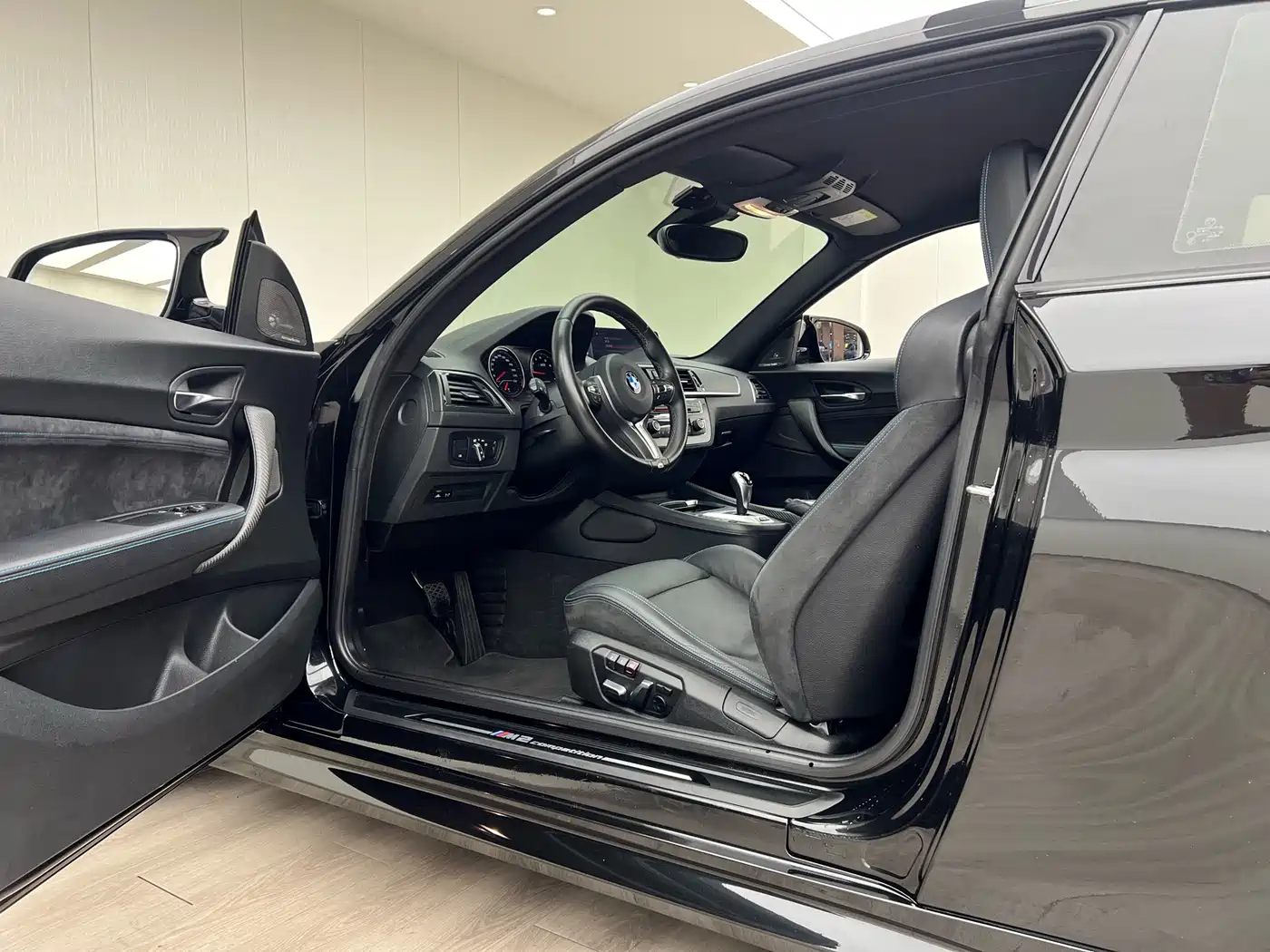 BMW M2 2018 M2 Thunder Edition фото 19