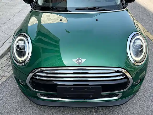 MINI 