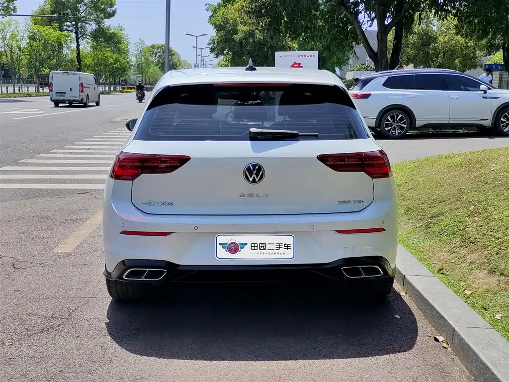 Volkswagen Golf 2021 280TSI DSG R-Line фото 5