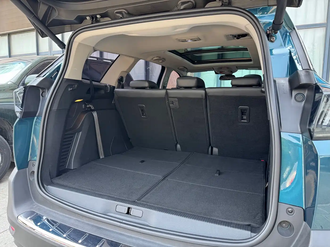 Peugeot 5008 2023 2023 400THP Beloved Full Seats Edition 7-Seater