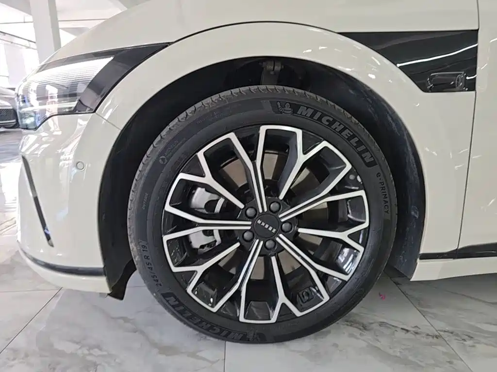 ZEEKR 007GT 2025 2025 Long Range RWD Smart Driving Edition 100kWh