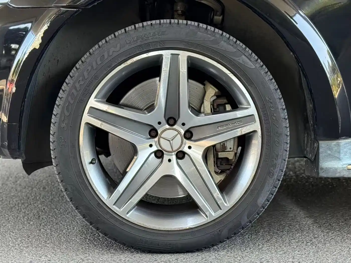 Mercedes-Benz M-Class AMG 2012 AMG ML 63 фото 15