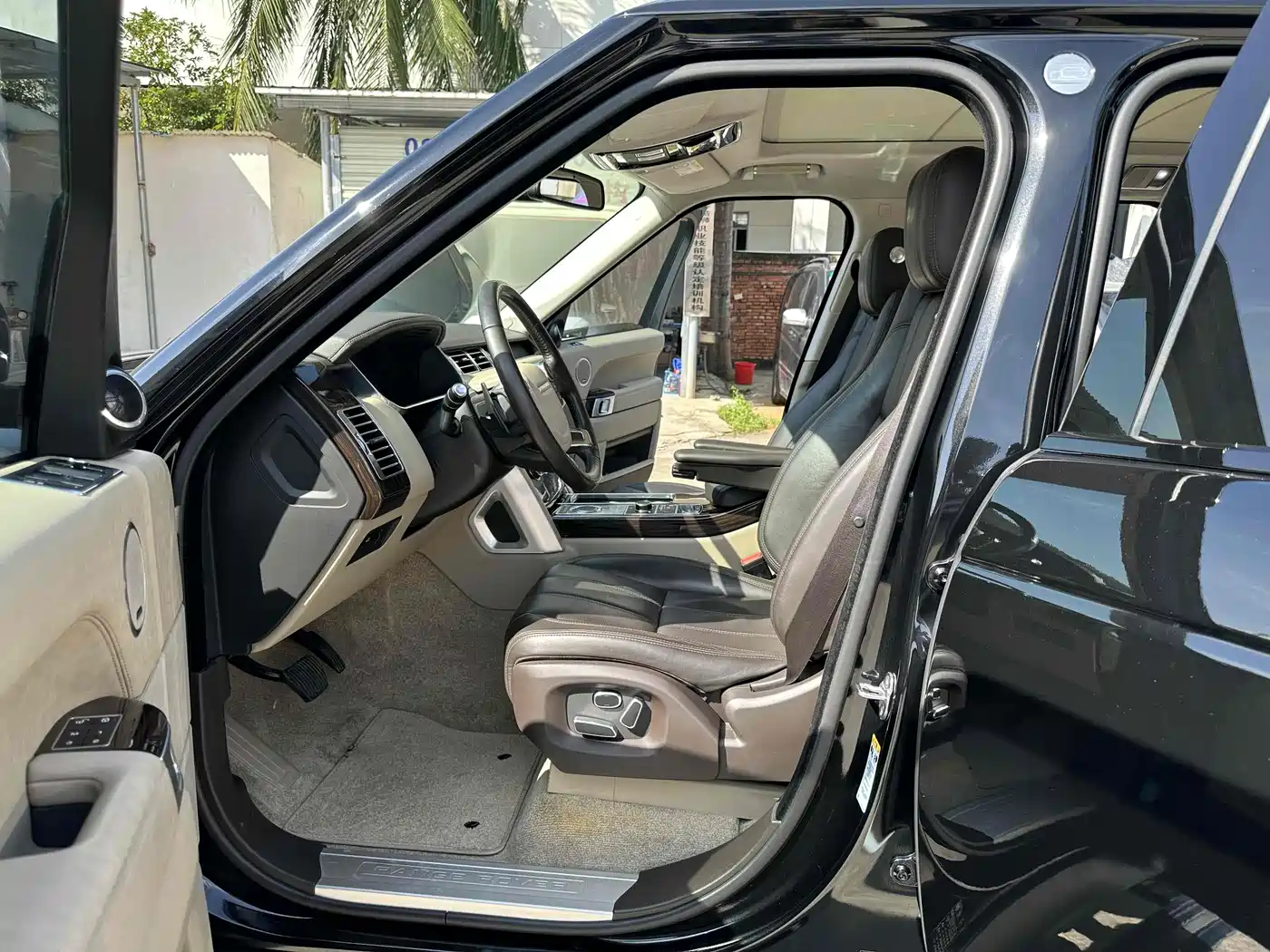 Land Rover Range Rover 2014 3.0 SC V6 Vogue фото 8