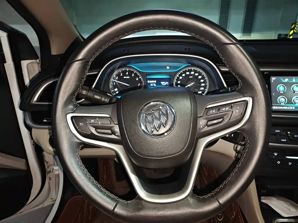 Buick Excelle 2019 15T DCT Connected Elite Type China VI фото 3