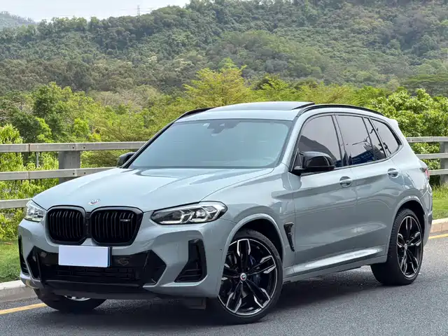 BMW X3 M40I