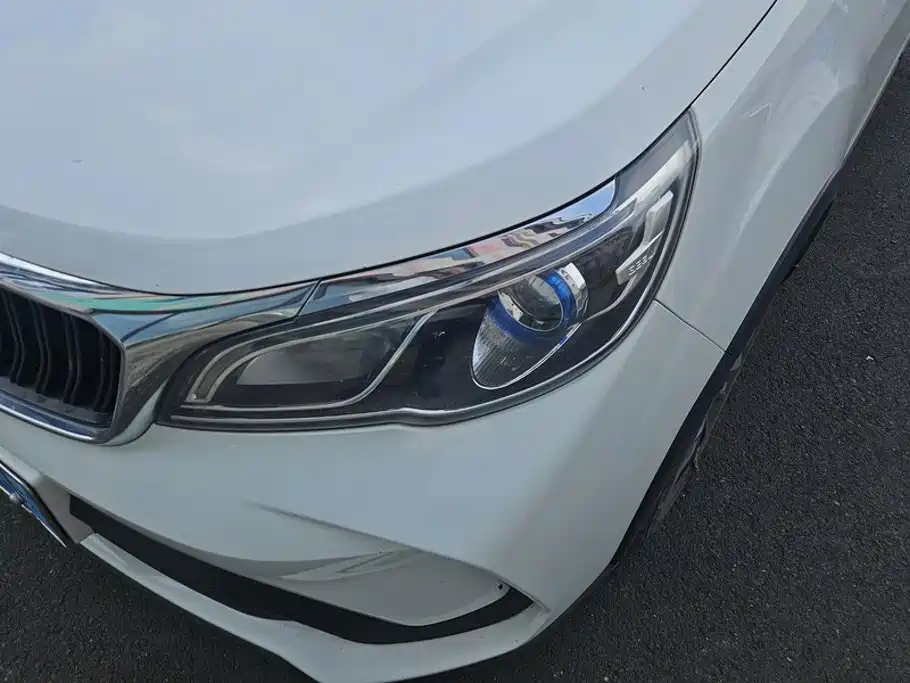 2022 Geely Vision X3
