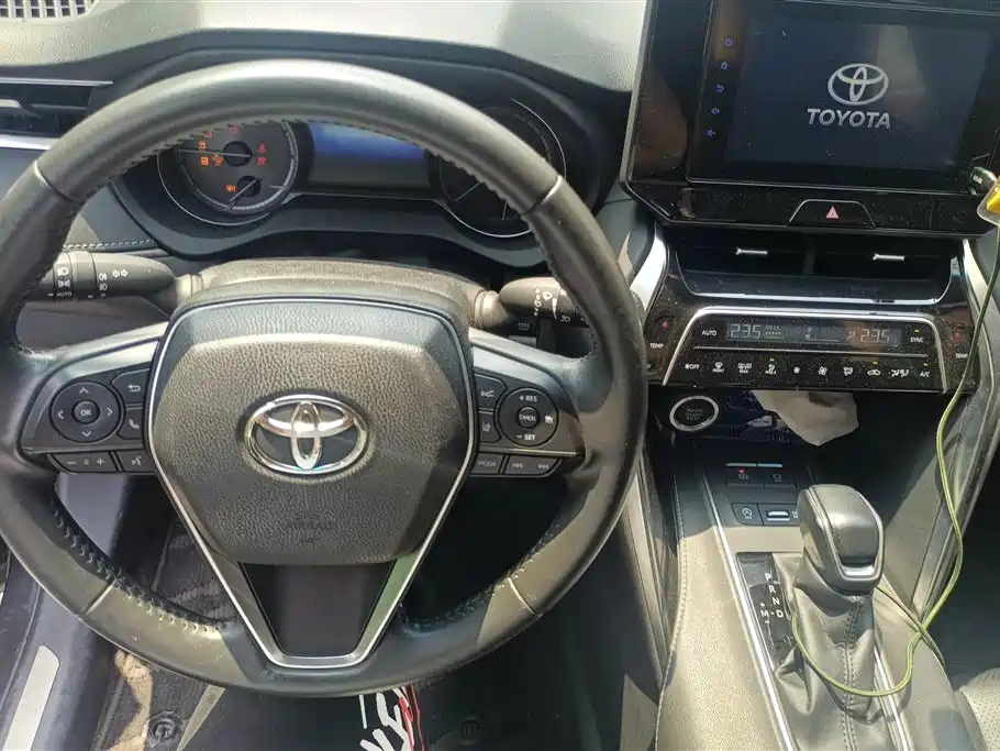Toyota Lingfang HARRIER 2022 2.0L CVT 2WD Progressive Edition фото 12