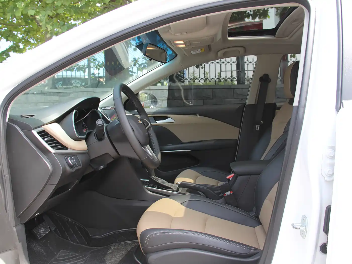 Chevrolet Monza 2022 320 Automatic Enjoyment Sunroof Edition фото 14