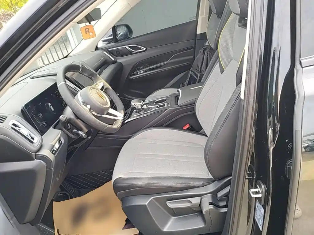 Hongqi HS3 2025 2024 1.5T Aspiration Edition