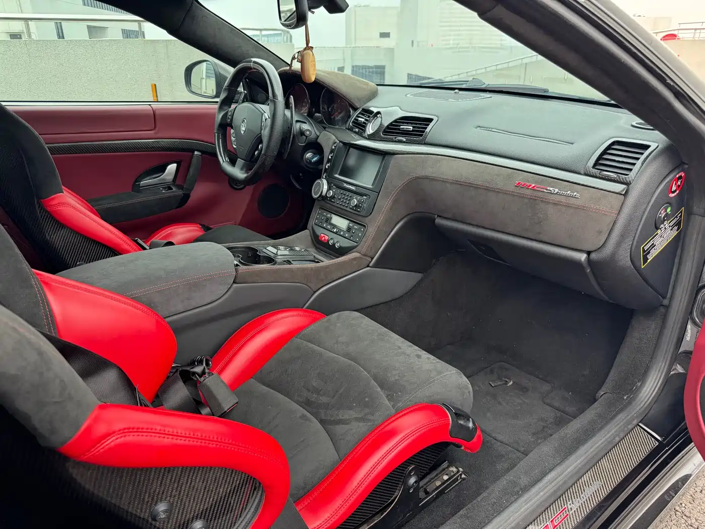 Maserati GranTurismo 2015 4.7L MC Centennial Edition фото 11