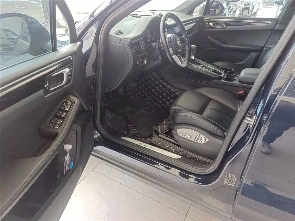 Porsche Macan 2020 Macan S 3.0T фото 11