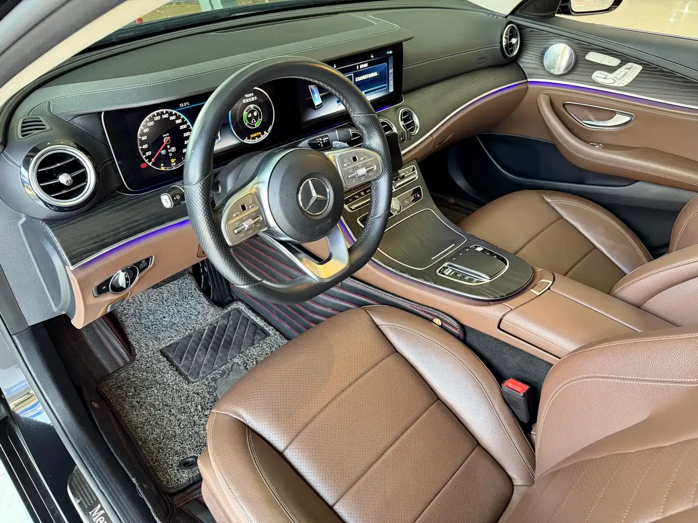 Mercedes-Benz E-Class 2020 E 300 L Sport Luxury Model фото 5