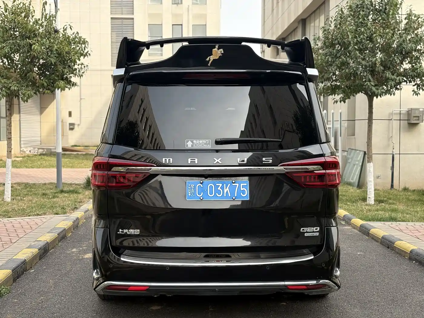 Longzhi G20 Golden Knight 2022 2.0T Golden Knight Family Edition фото 5