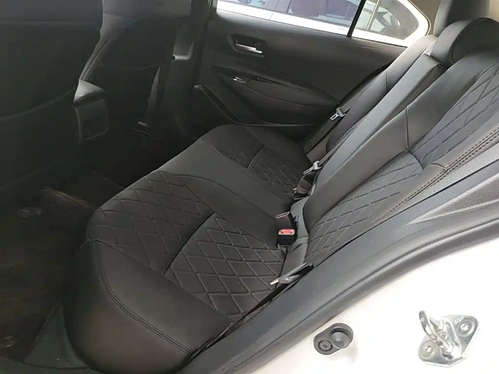 Toyota Allion 2022 2.0L Elite Edition фото 17