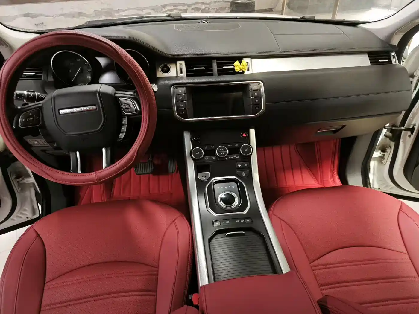 Land Rover Range Rover Evoque 2018 240PS PURE Trend фото 6