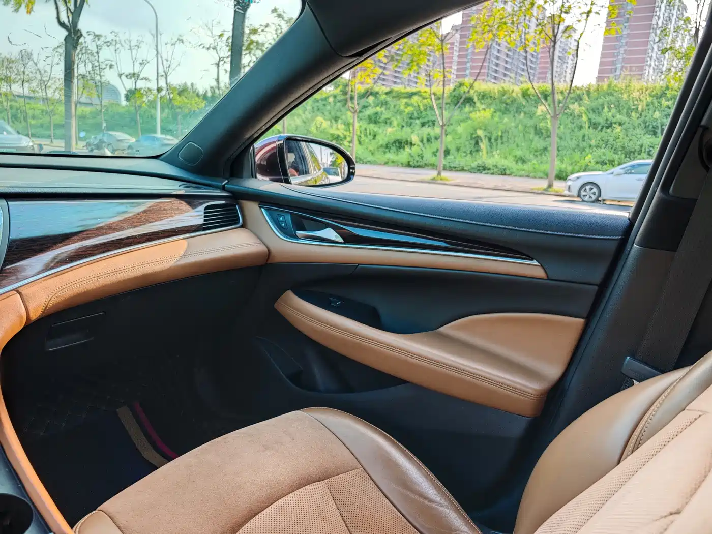 Фото 12 - Buick LaCrosse