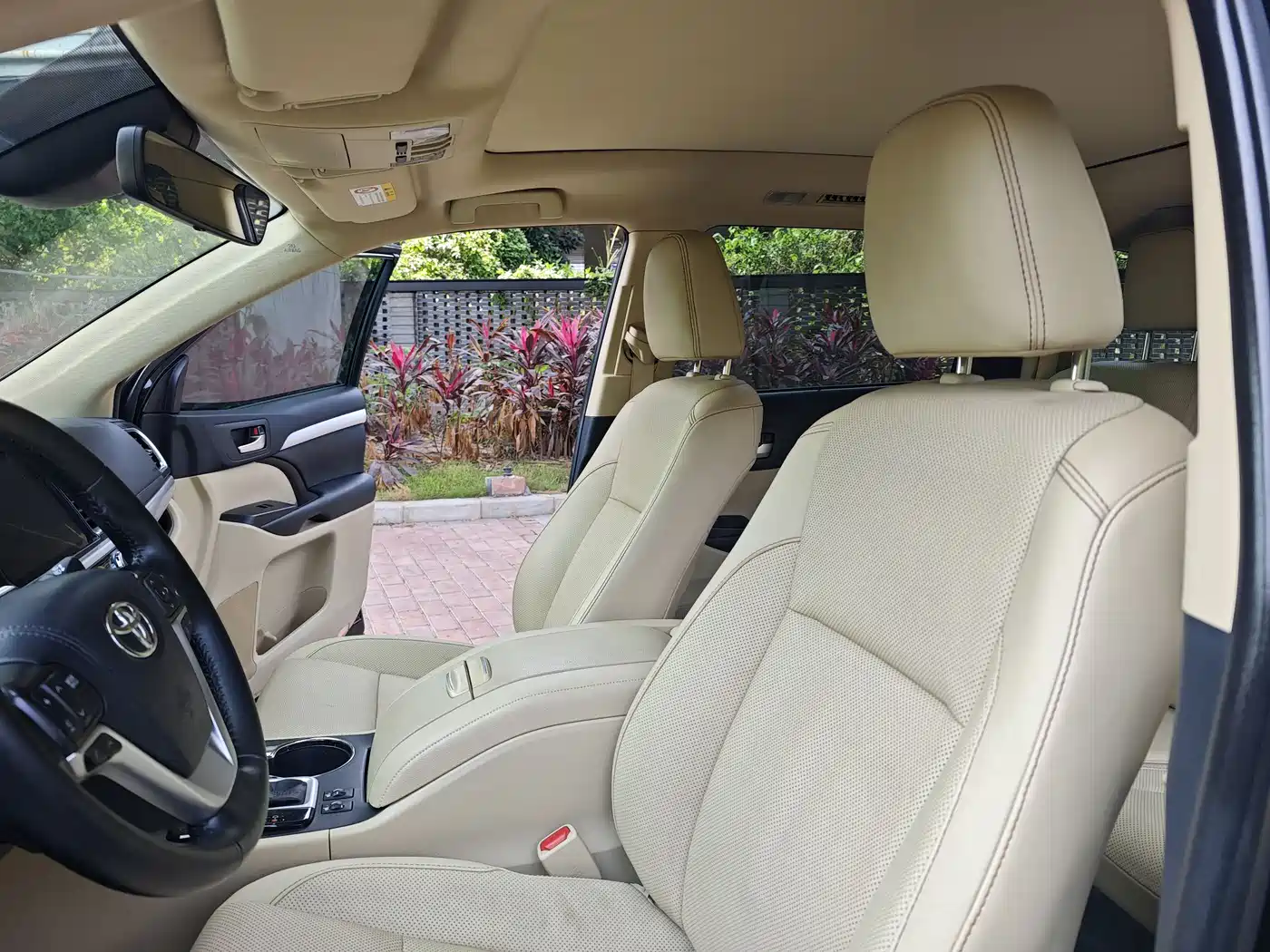 Toyota Highlander 2021 2.0T AWD Premium 7-Seater фото 21