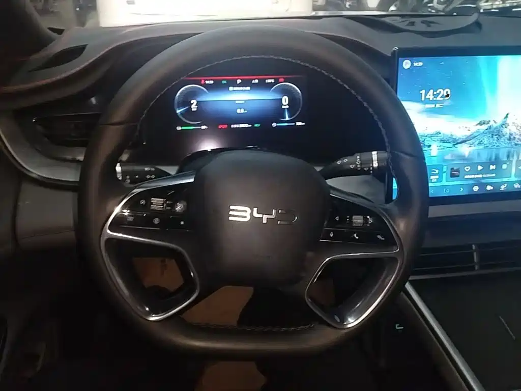 BYD Seal 2024 2024 Glory Edition DM-i 1.5L 121km Elite