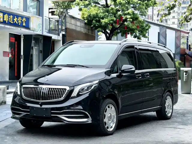 MERCEDES-BENZ V CLASS