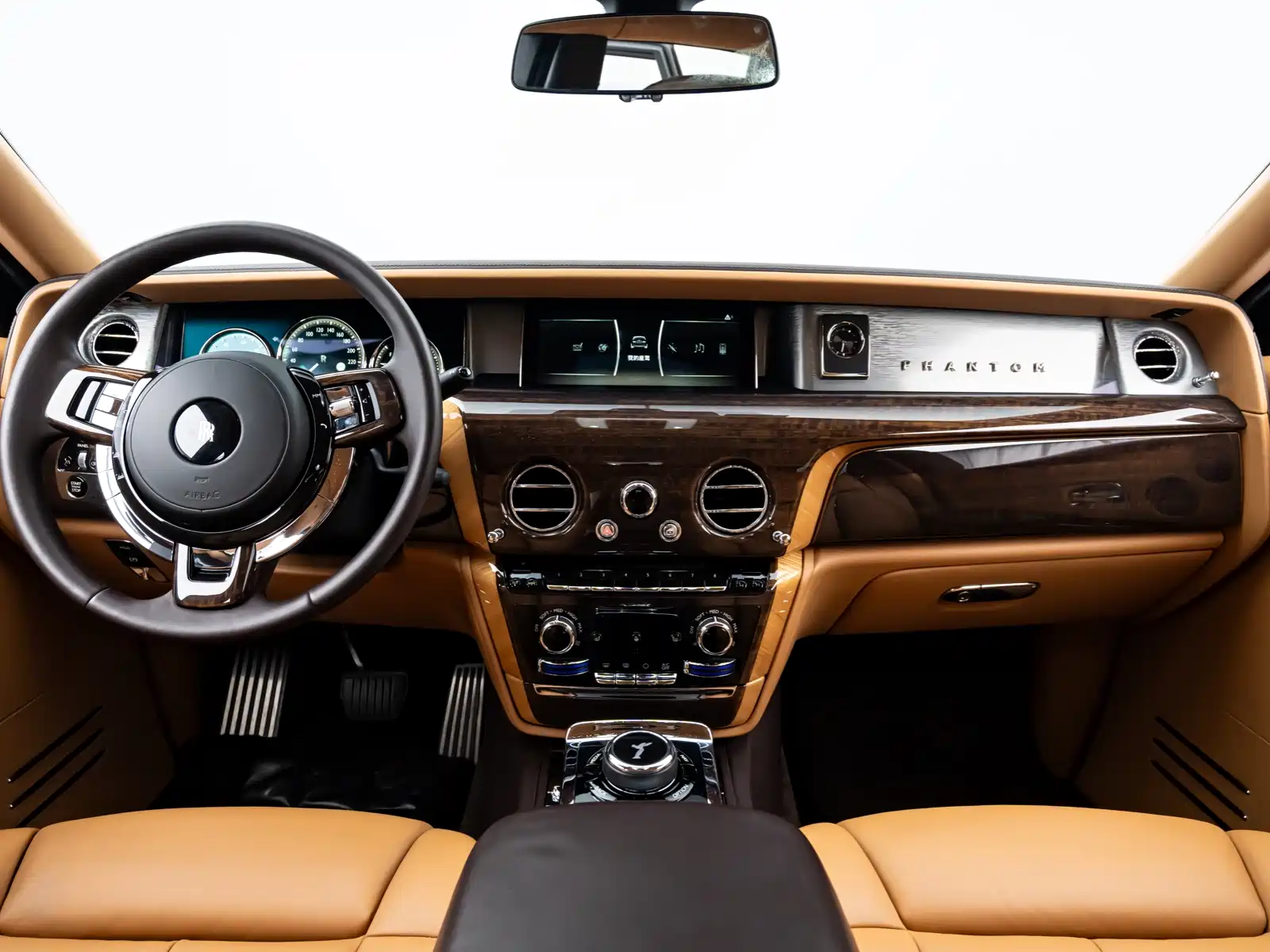 Фото 10 - Rolls-Royce Phantom