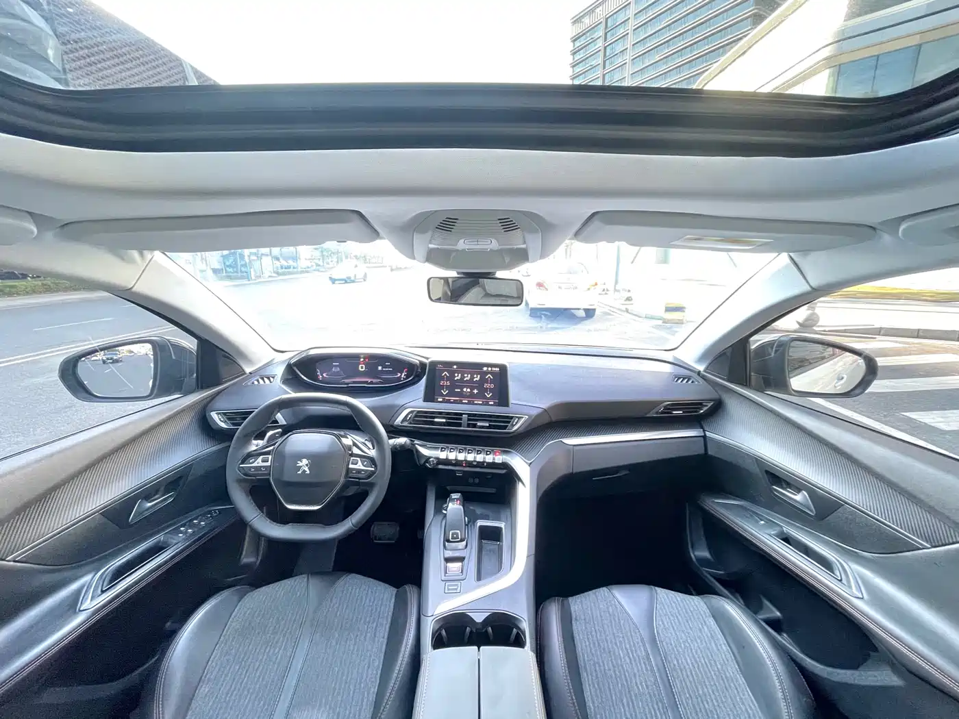 Peugeot 5008 2017 350THP 7-seat Elite Edition фото 6