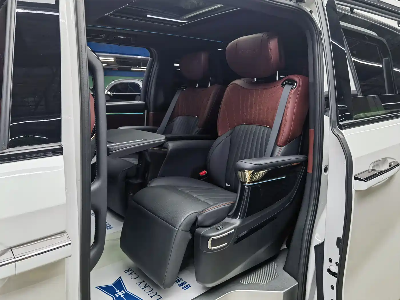 GAC Trumpchi Trumpchi M8 2025 Model Master Series Super Hybrid Edition фото 10