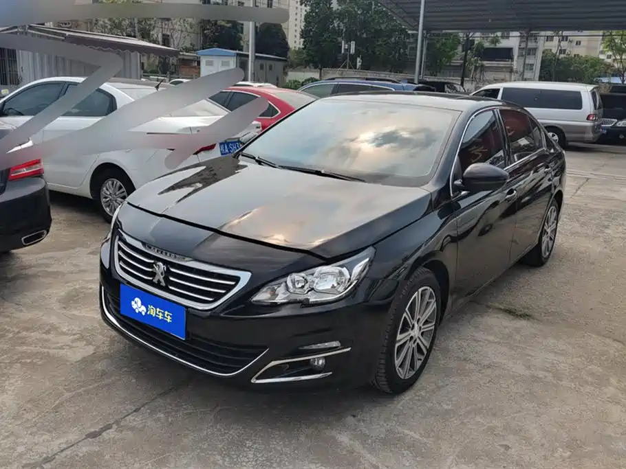 PEUGEOT 408