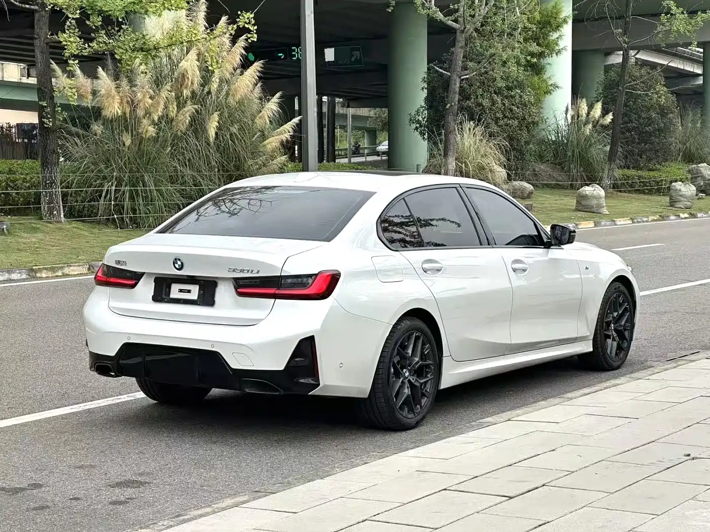 Фото 7 - BMW 3 Series