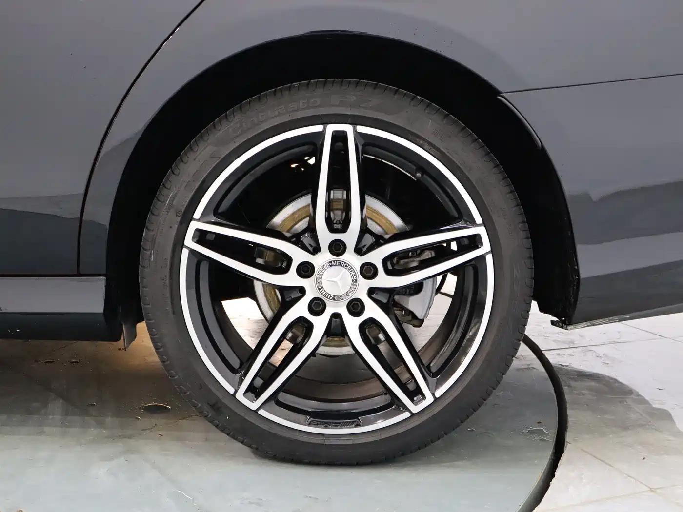 Mercedes-Benz E-Class 2017 E 200 Sport 4MATIC фото 10